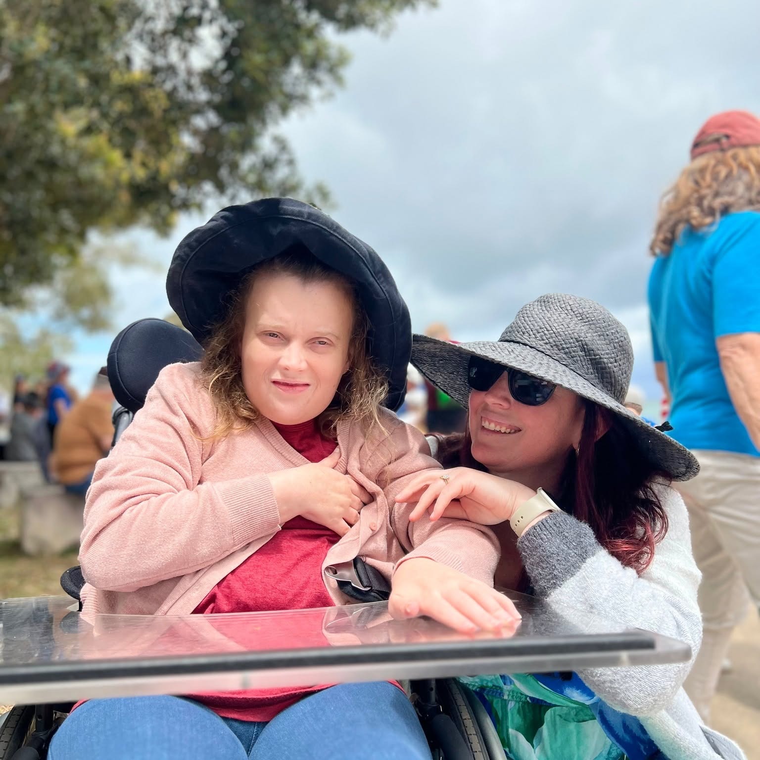 Two people spending time together outdoors during an IntoLife community outing